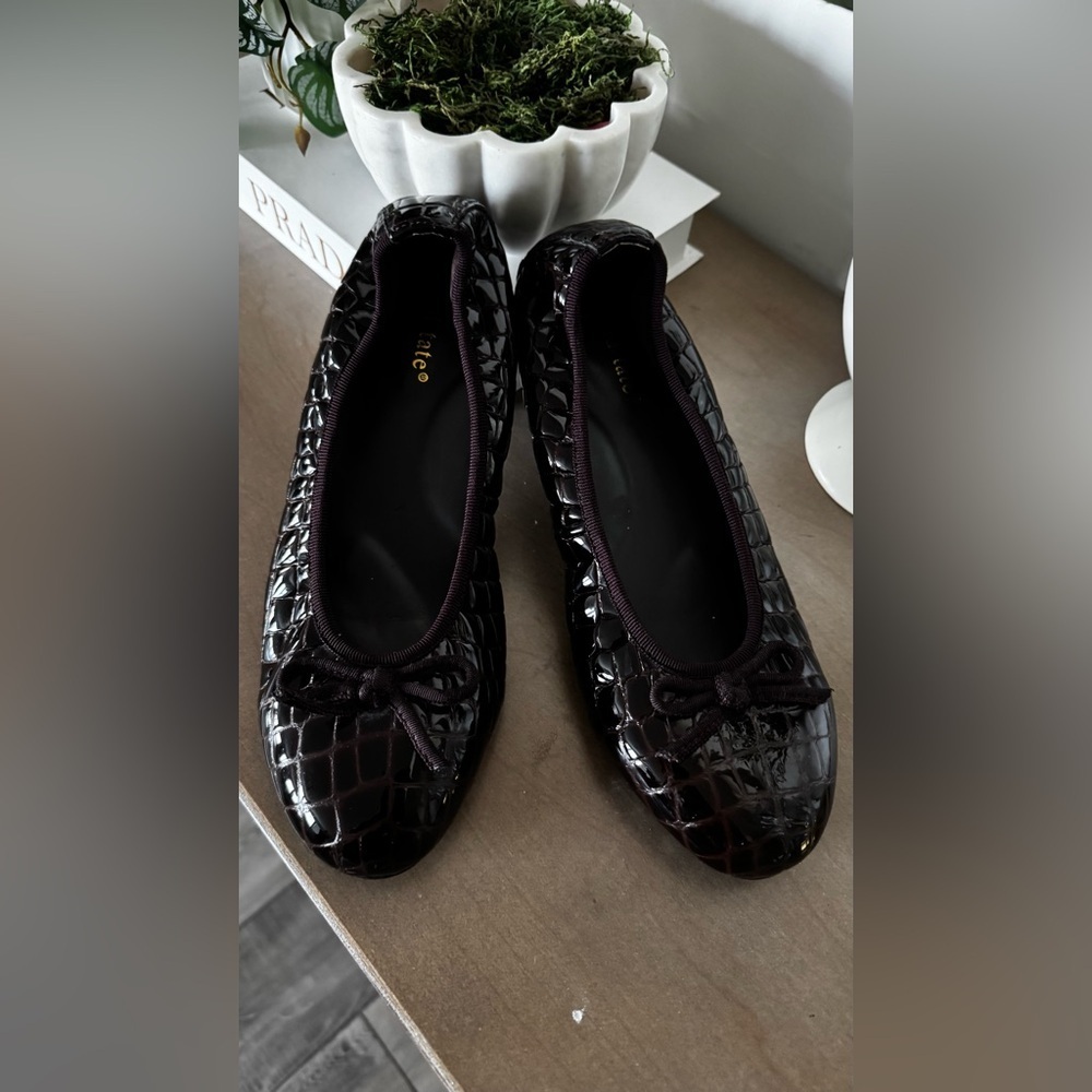 Elegant David Tate Snakeskin Brown Patent Leather Glow Ballet Flats